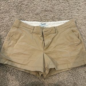 Old Navy size 8 khaki shorts